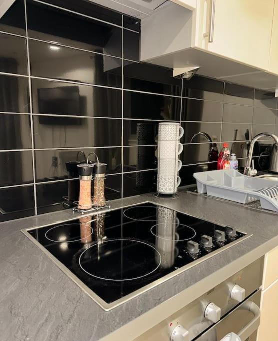 Mediacity Studio Apartment Salford-Quays Manchester Esterno foto