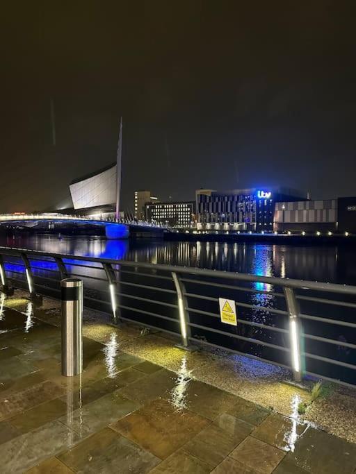 Mediacity Studio Apartment Salford-Quays Manchester Esterno foto